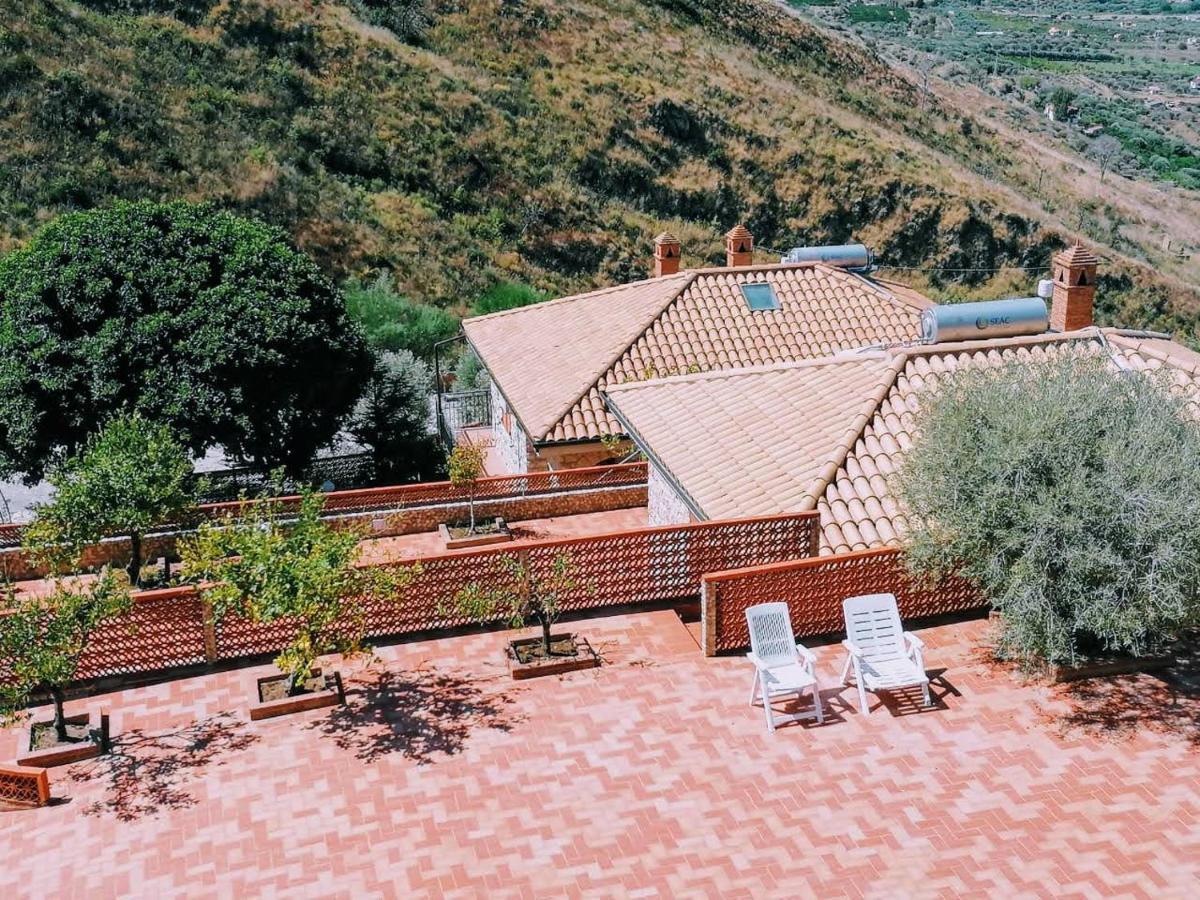 Villa Verde Чефалу Экстерьер фото